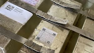 A QR code on shipments from LuNa Smelter